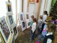 Выставка детских художественных работ  "Мастера своего дела".